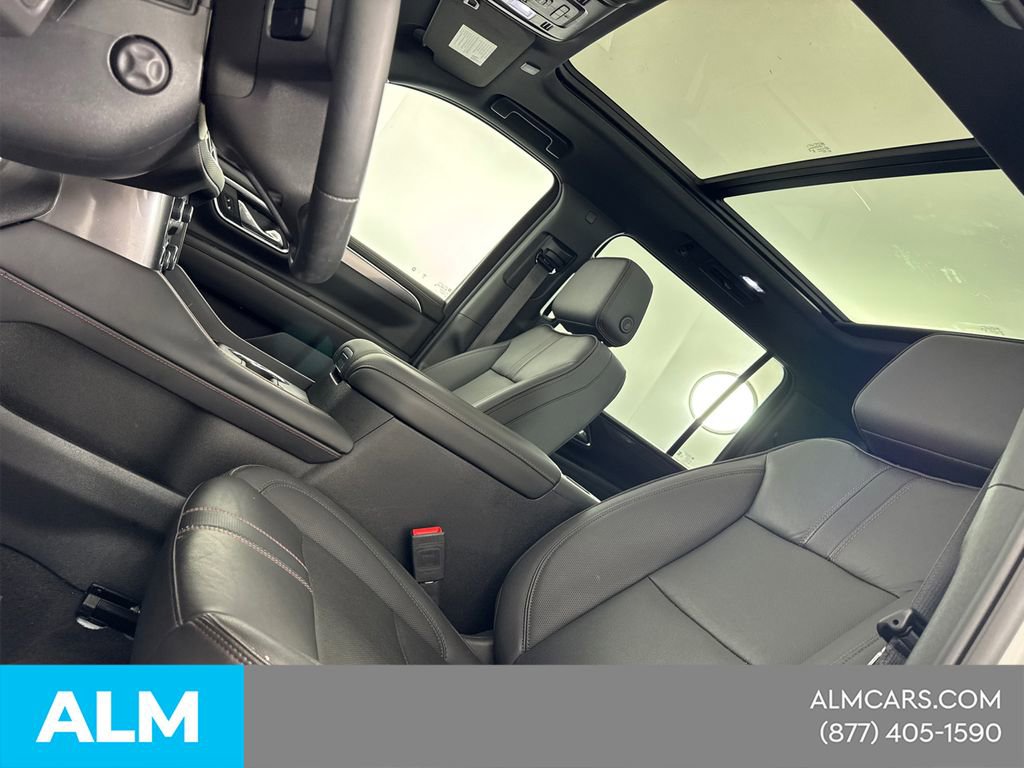 2024 Chevrolet Suburban RST