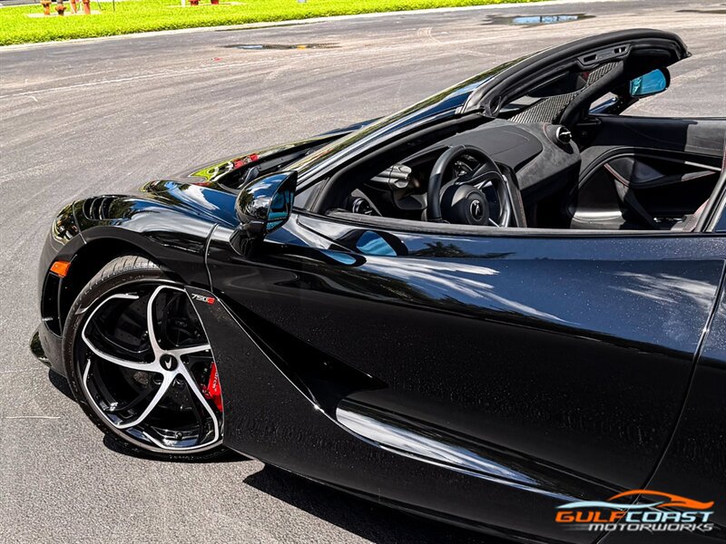 Used 2024 McLaren 750S Spider photo 44