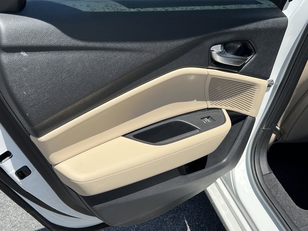 2023 Acura TLX w/ Technology Package