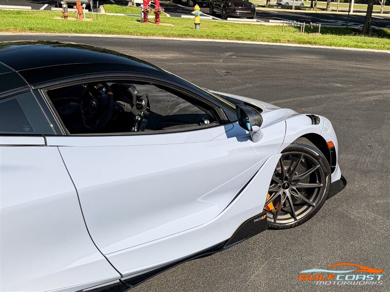 Used 2021 McLaren 765LT photo 59