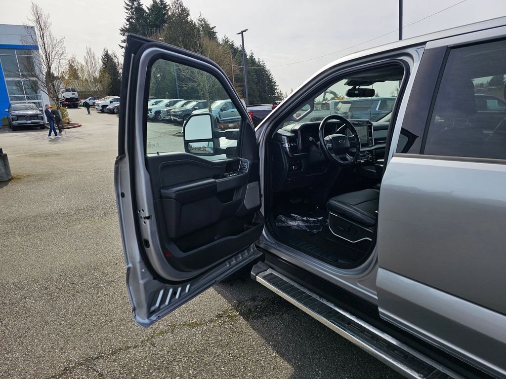 2024 Ford F350 Lariat