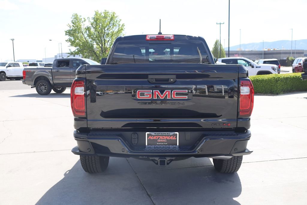 2025 GMC Canyon AT4