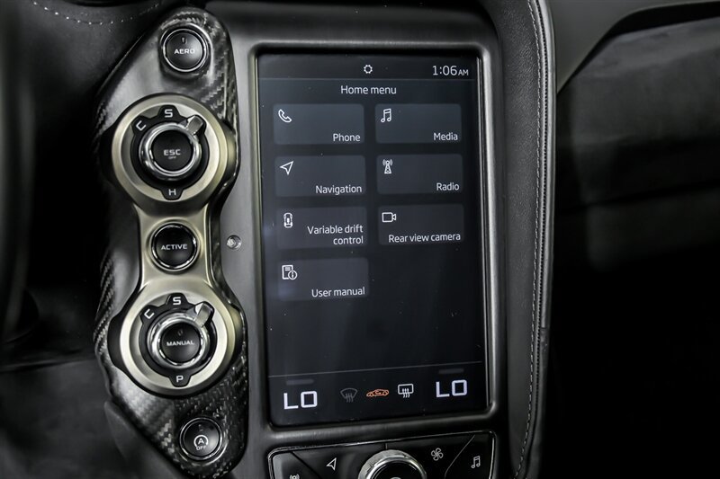 Used 2018 McLaren 720S photo 35