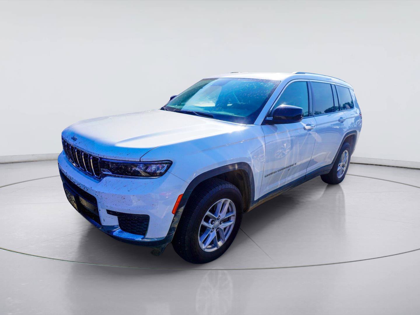 Used 2024 Jeep Grand Cherokee L Laredo