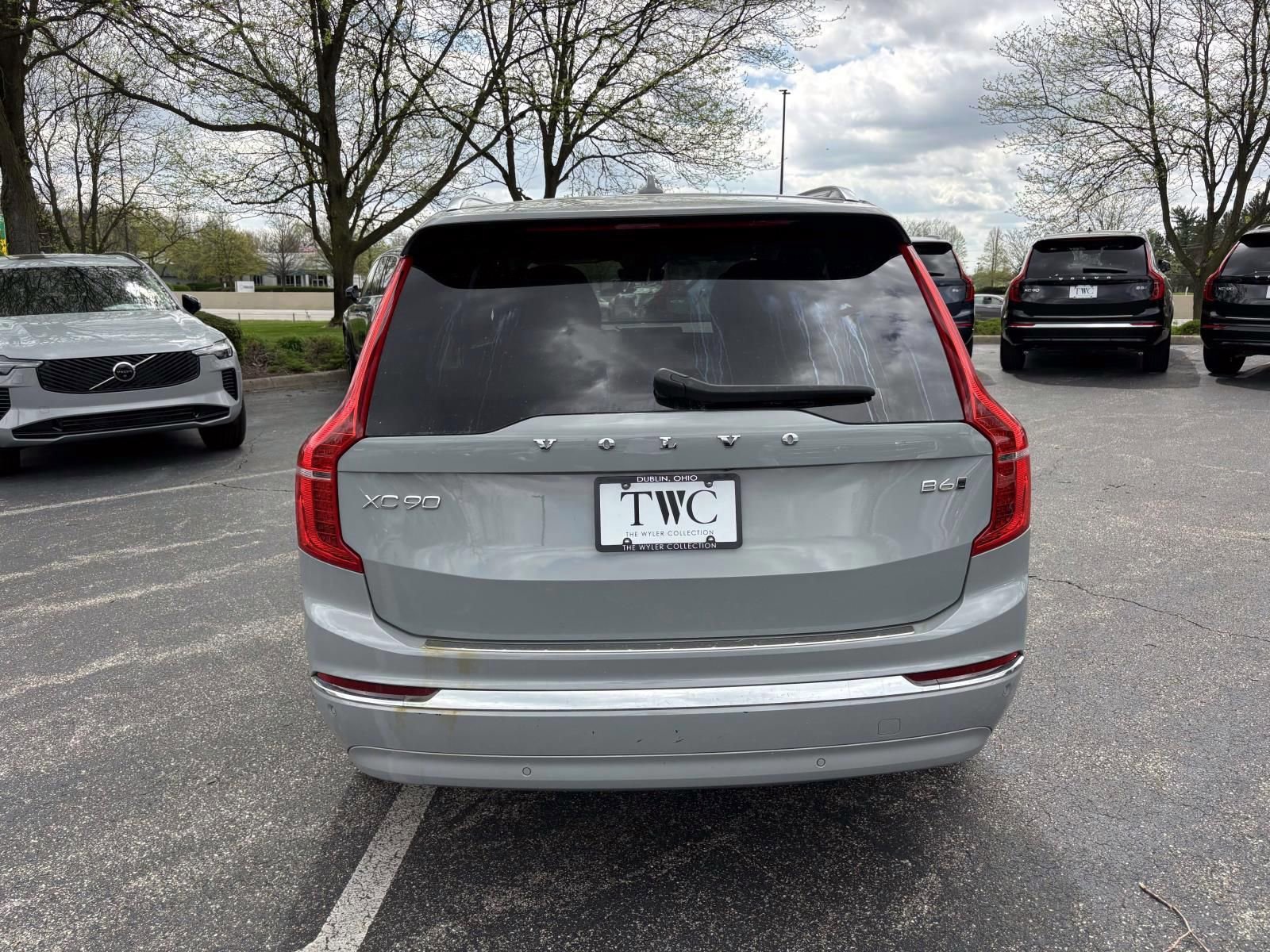 2024 Volvo Xc90 B6 Plus