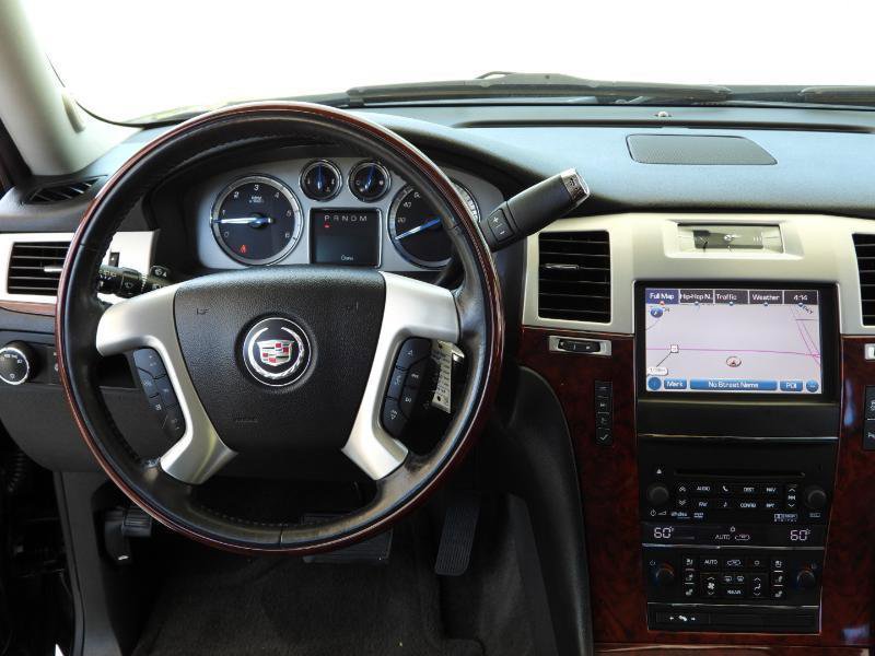 2013 Cadillac Escalade Luxury