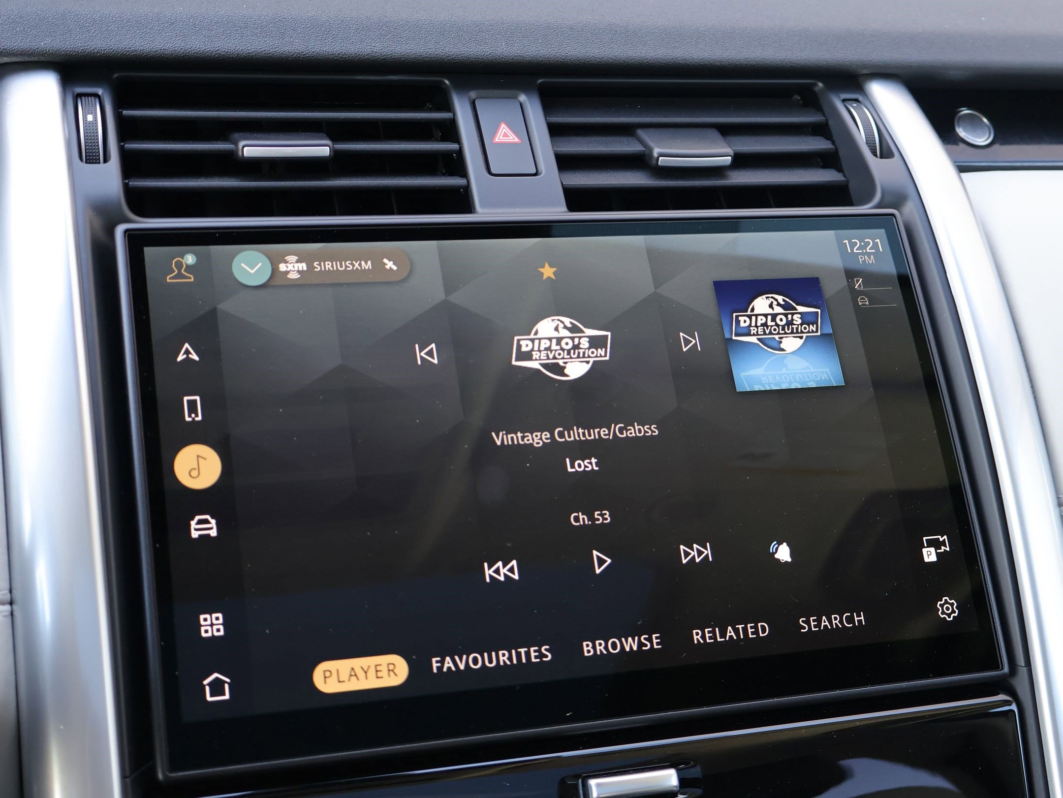 2025 Land Rover Discovery S