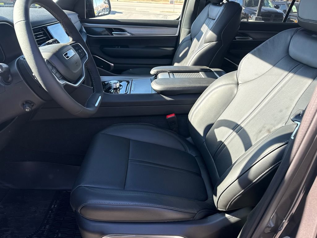 2026 Jeep Grand Wagoneer 4WD