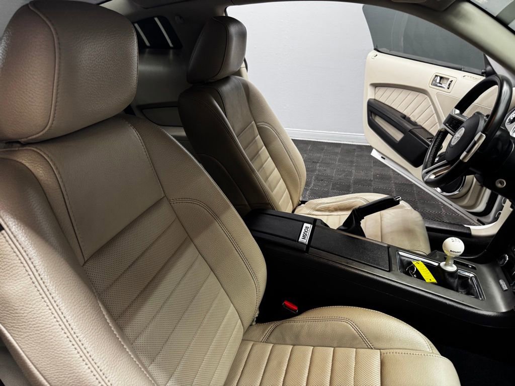 2011 Ford Mustang GT Premium