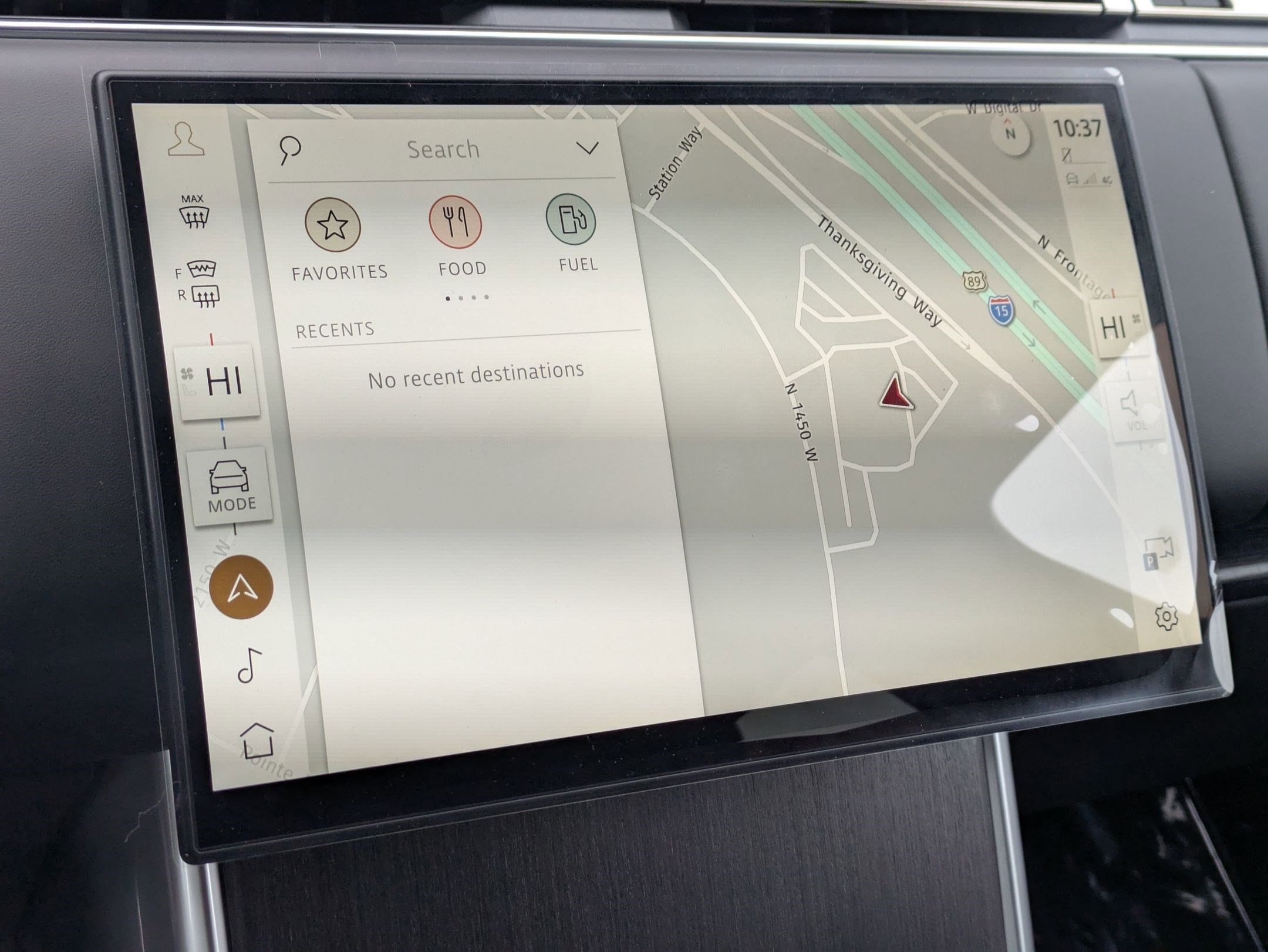 2025 Land Rover Range Rover SE