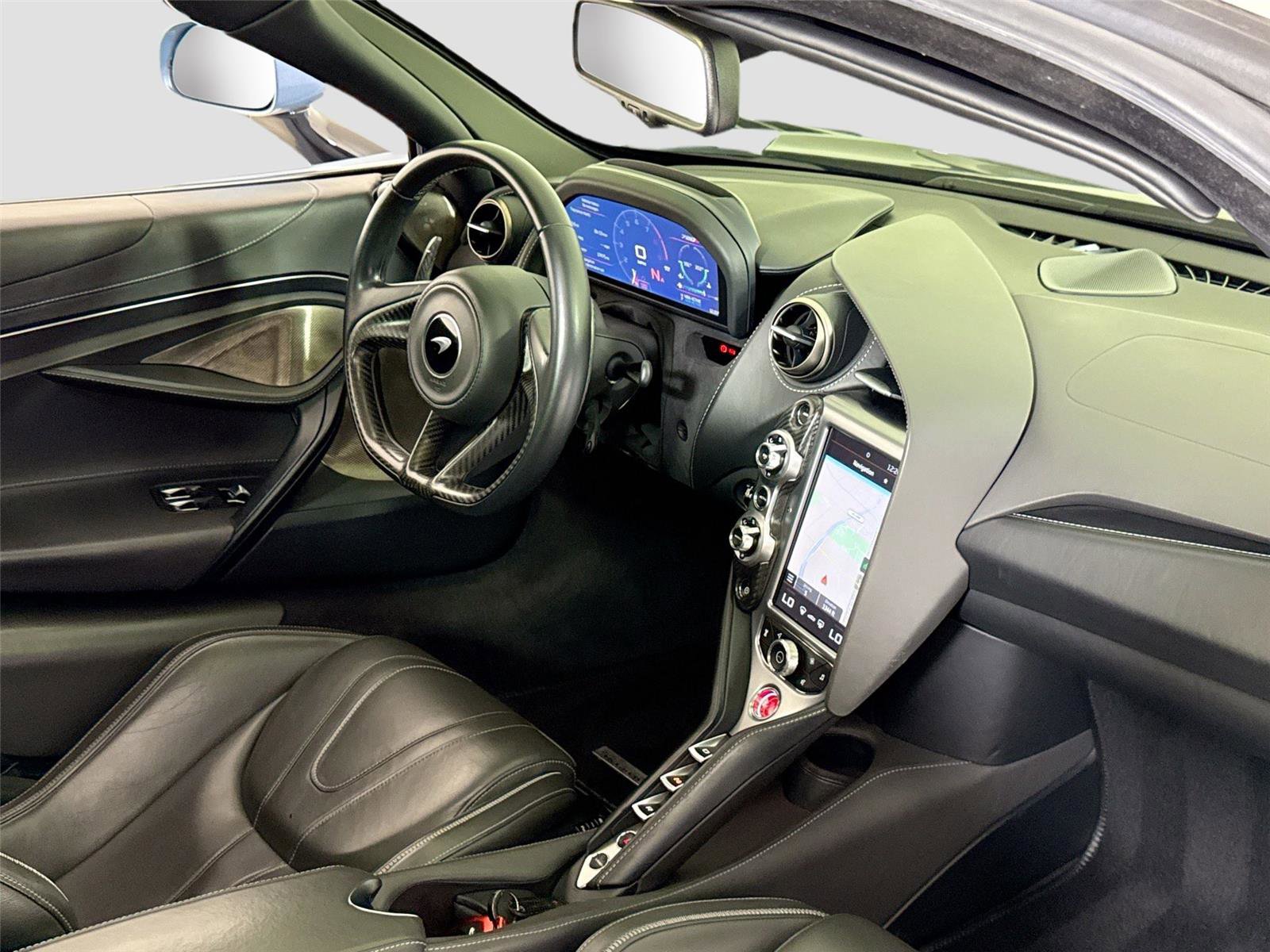 Used 2019 McLaren 720S photo 26