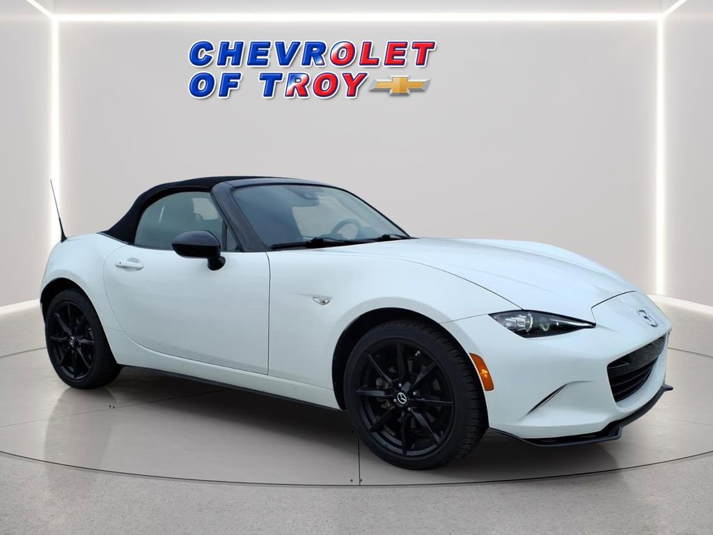 Used 2020 MAZDA MX-5 Miata Club