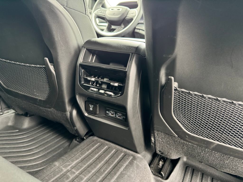 2024 Jeep Grand Cherokee Laredo X