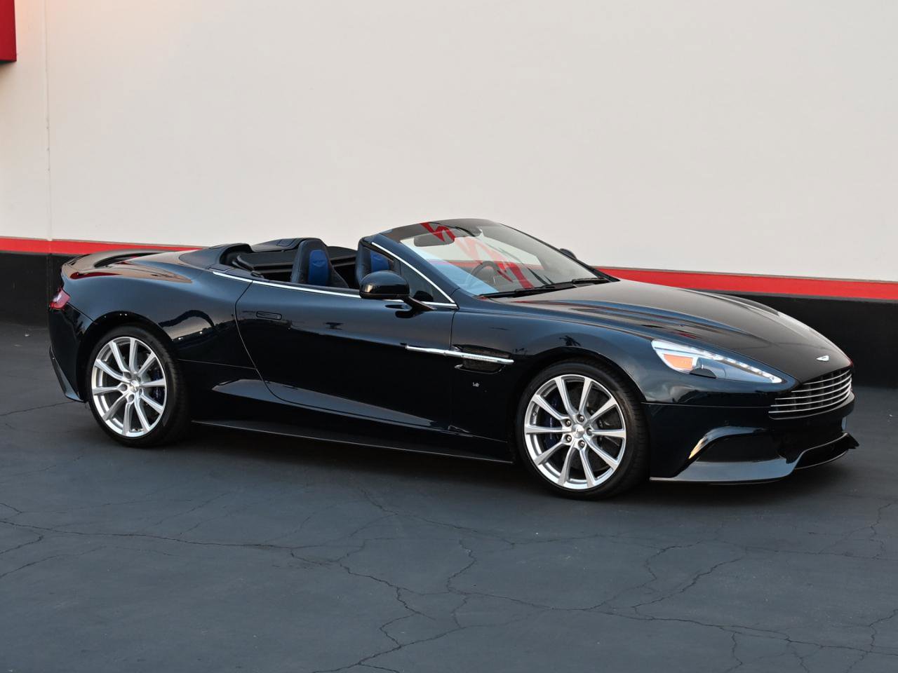 Used 2016 Aston Martin Vanquish Volante