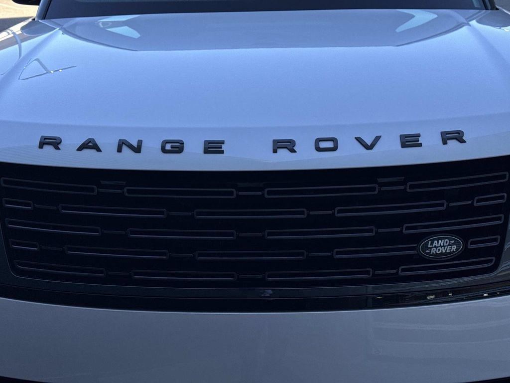 2024 Land Rover Range Rover Long Wheelbase Autobiography