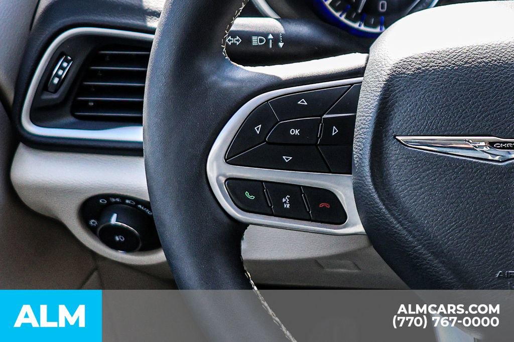 2024 Chrysler Pacifica Touring-L