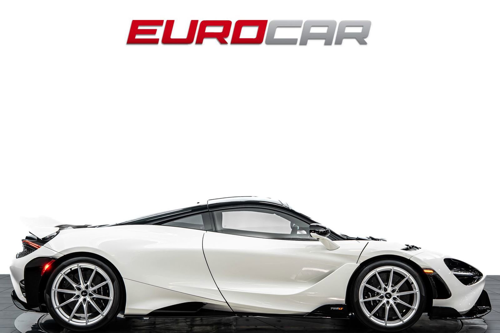 Used 2021 McLaren 765LT photo 6