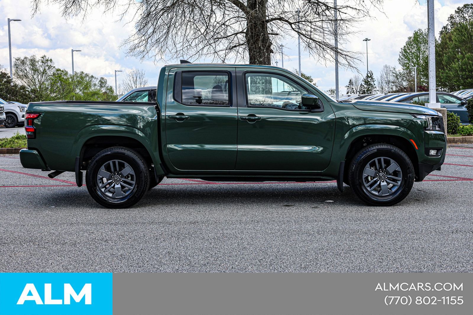 2025 Nissan Frontier SV