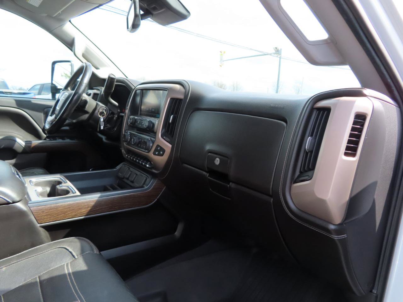 2019 GMC Sierra 3500 Denali