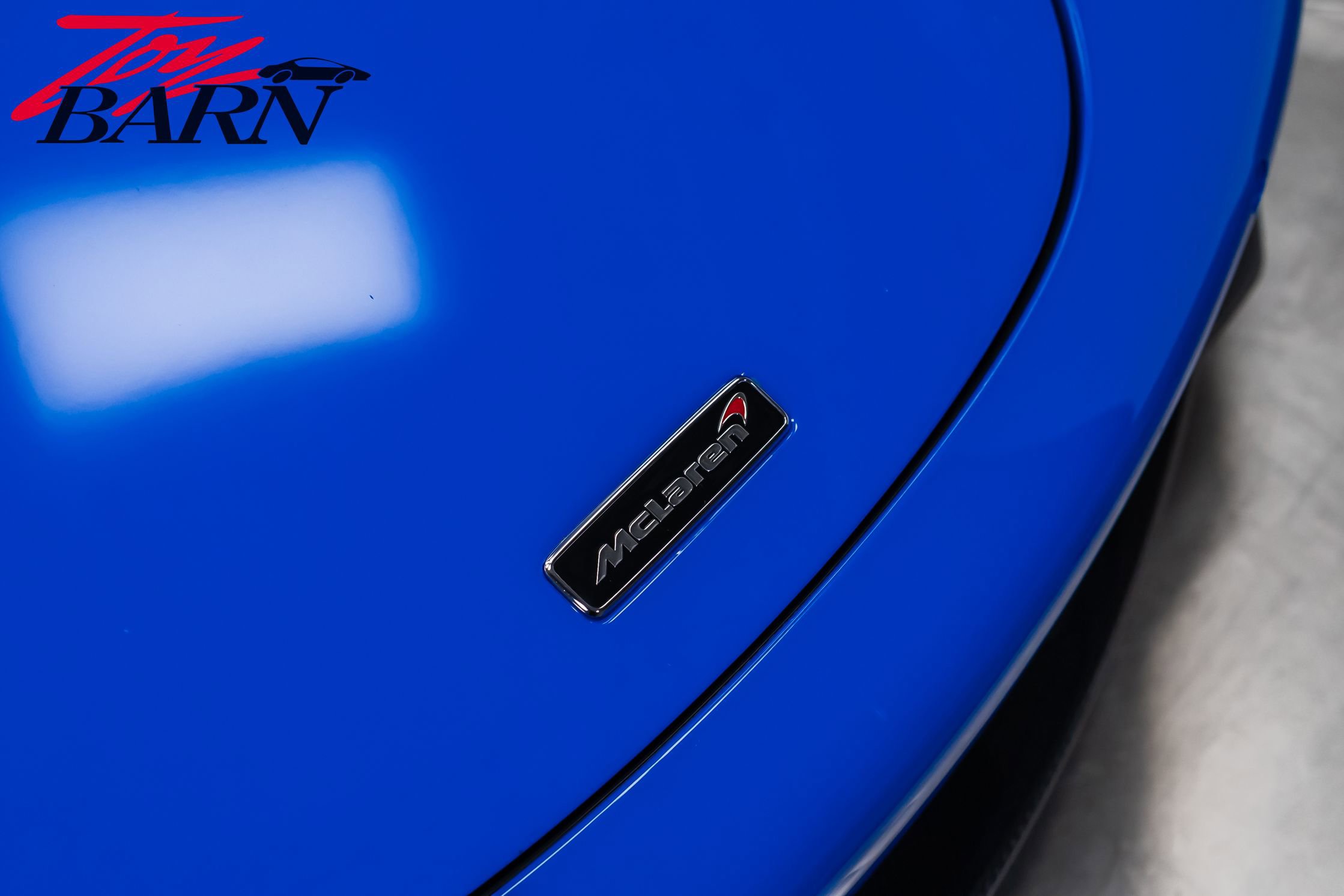 Used 2018 McLaren 720S Performance photo 9