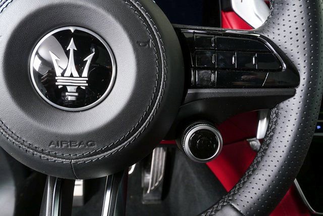 2026 Maserati Grecale Modena