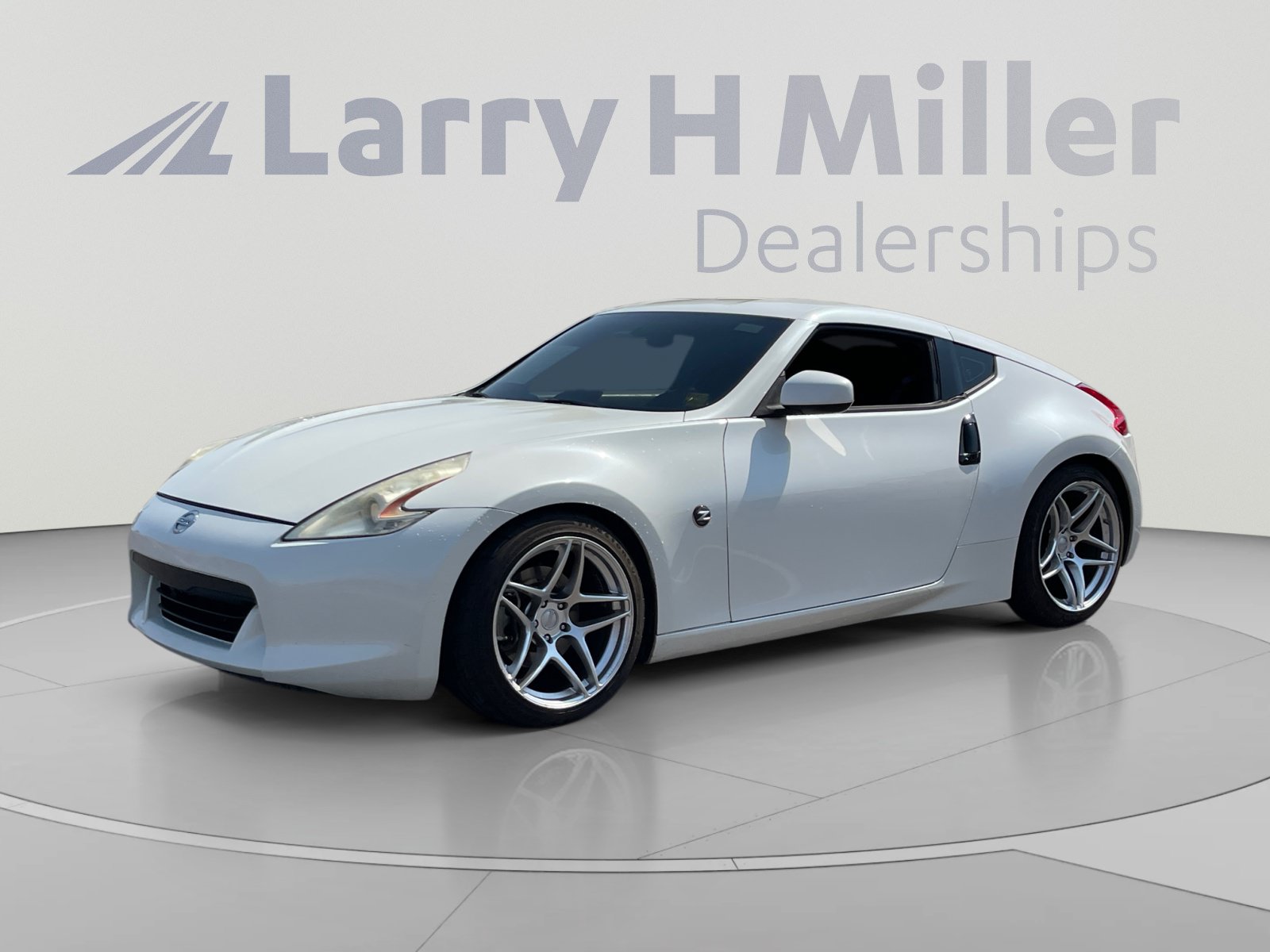 Used 2009 Nissan 370Z Coupe