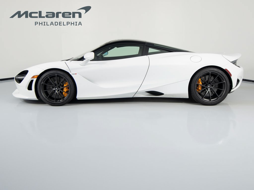 Used 2025 McLaren 750S photo 8