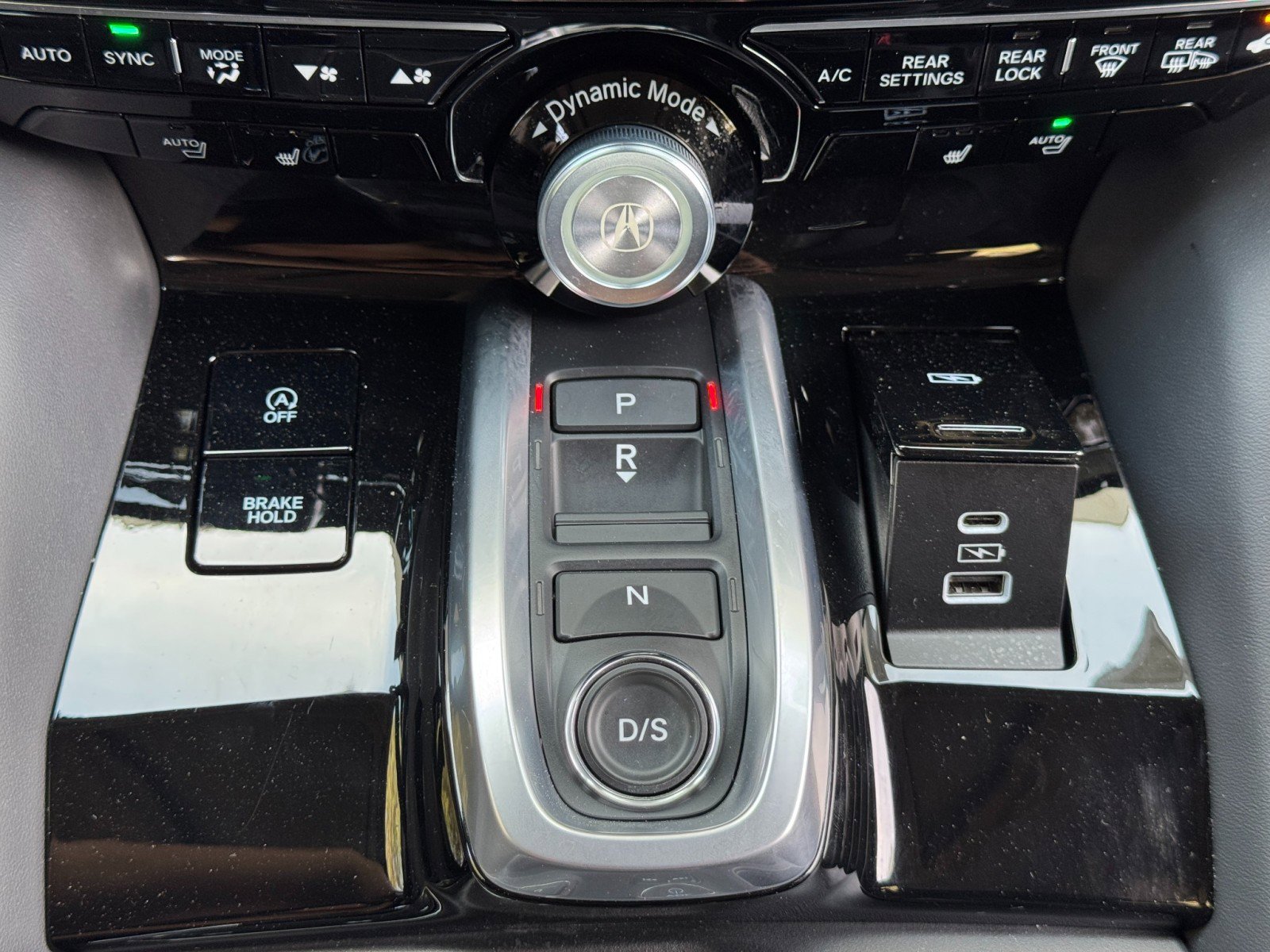 2023 Acura MDX FWD w/ Technology Package