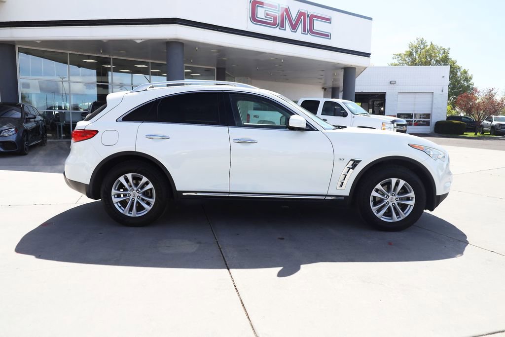 2017 INFINITI Qx70 AWD