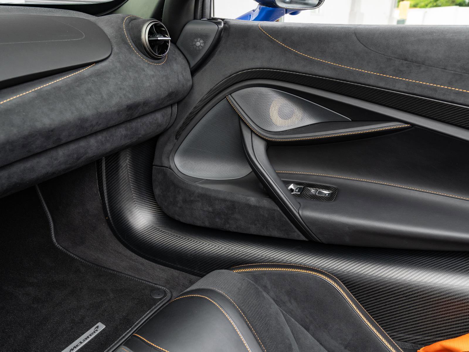 Used 2020 McLaren 720S Luxury photo 32