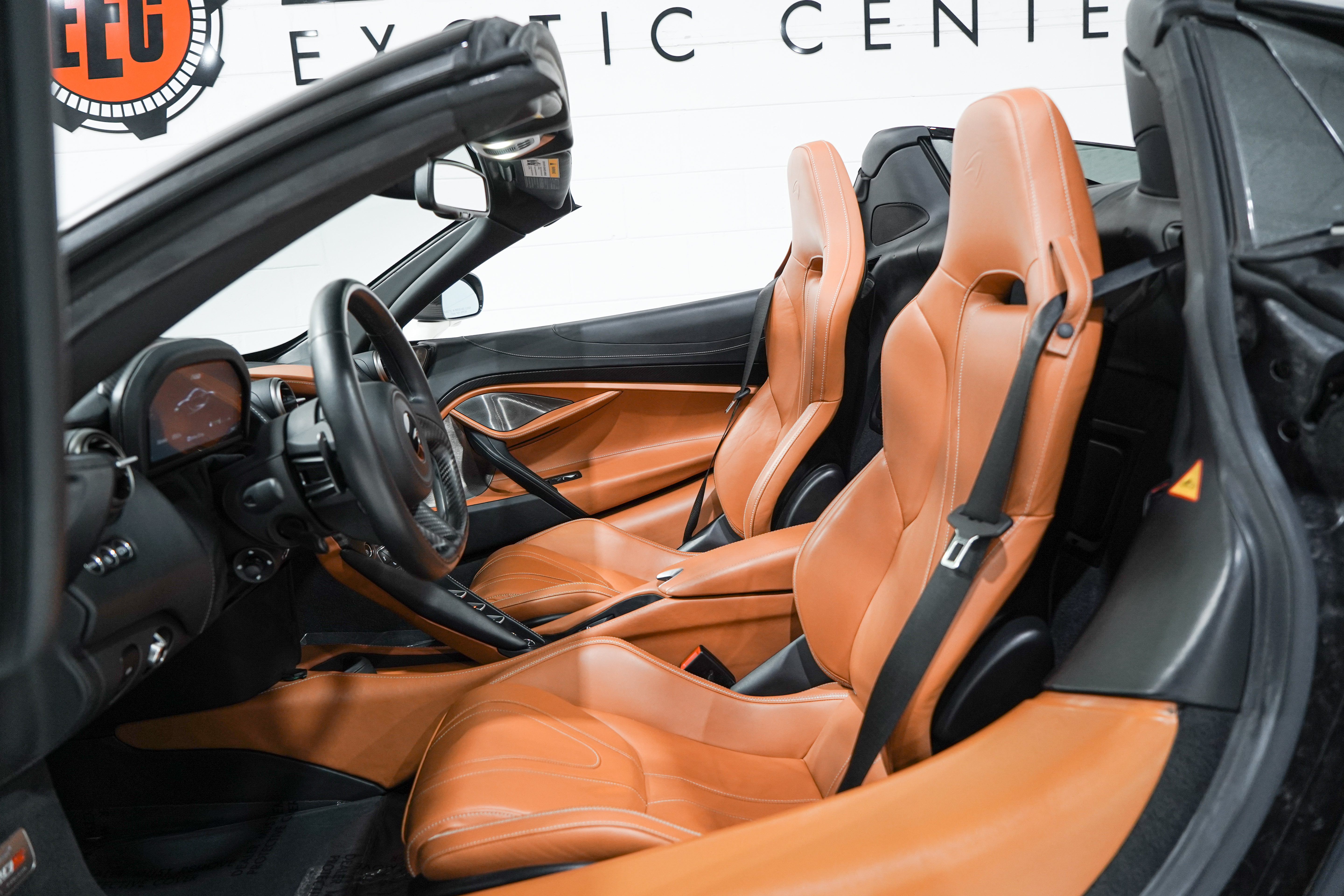 Used 2020 McLaren 720S Spider photo 28