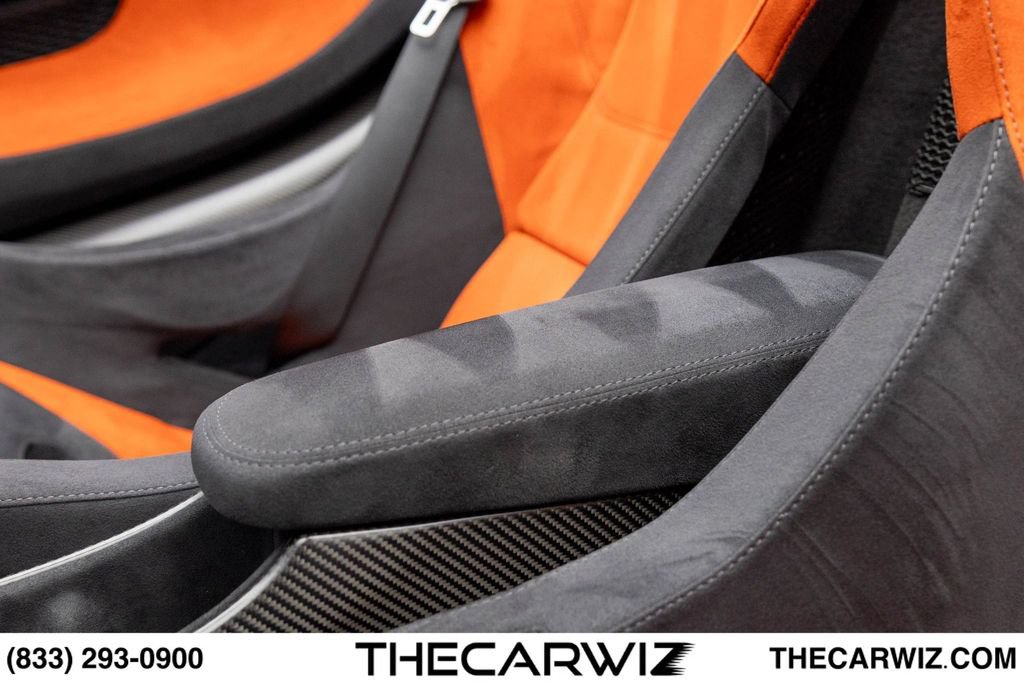Used 2020 McLaren 600LT Spider photo 65