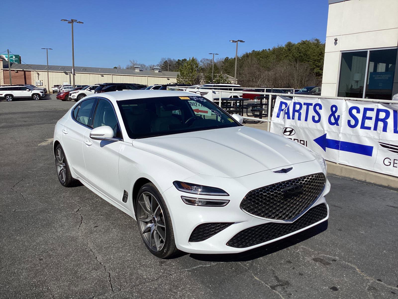 2025 Genesis G70 2.5T