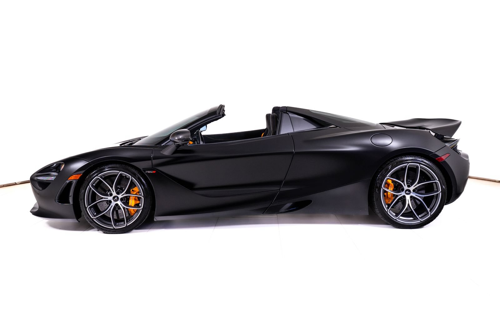 Used 2022 McLaren 720S Spider 2