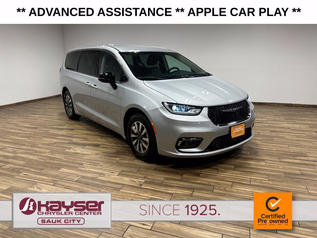 Used 2024 Chrysler Pacifica Limited