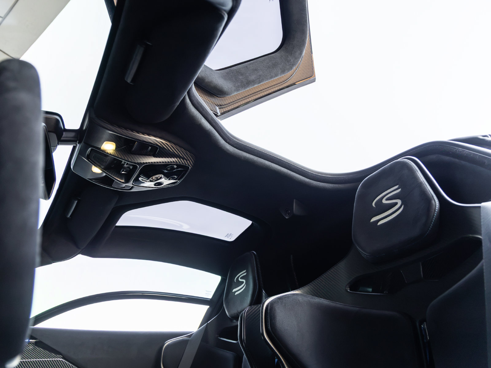 Used 2019 McLaren Senna photo 48