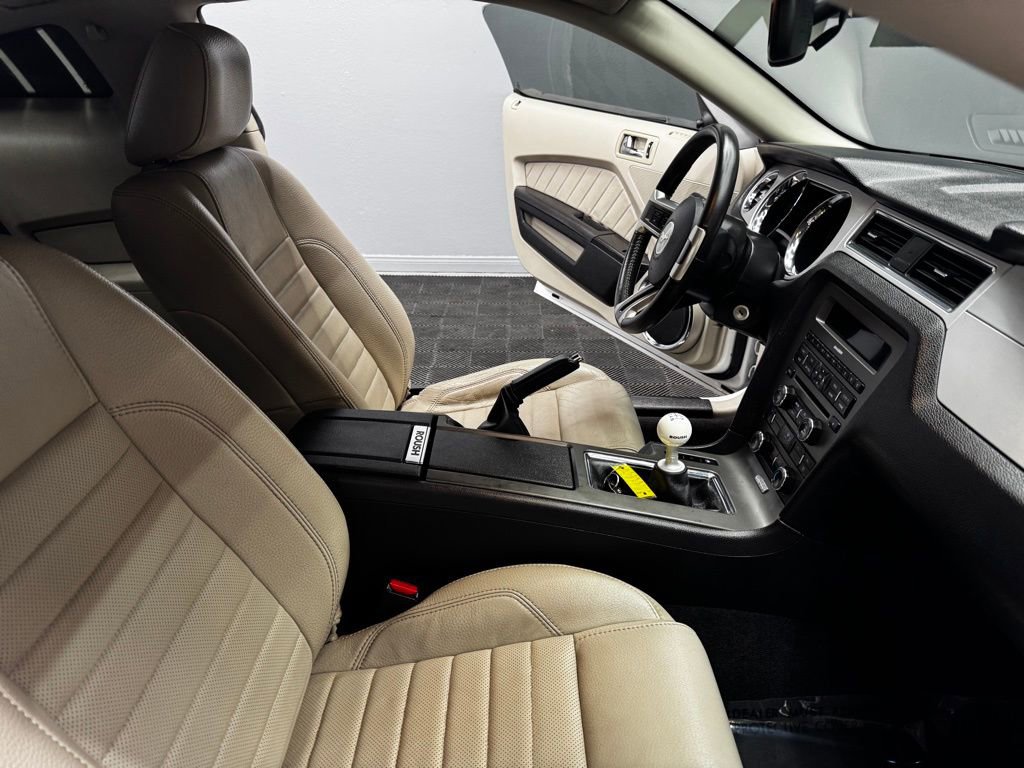 2011 Ford Mustang GT Premium