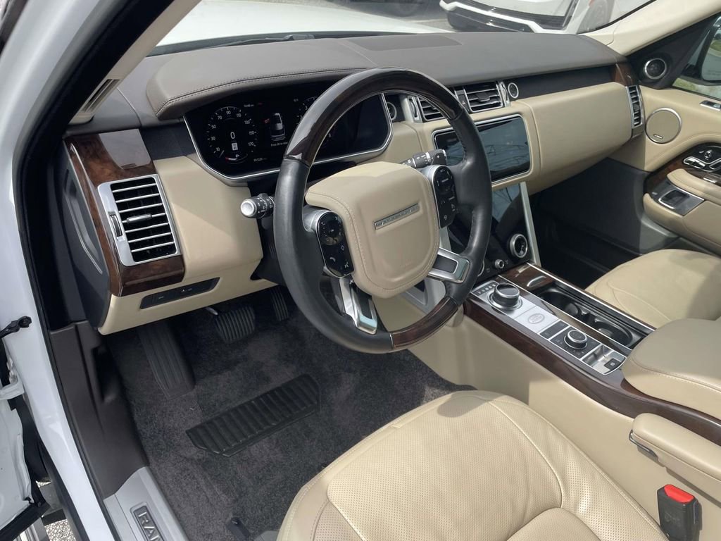2020 Land Rover Range Rover Long Wheelbase HSE