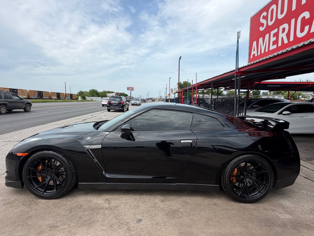 Used 2010 Nissan GT-R Premium
