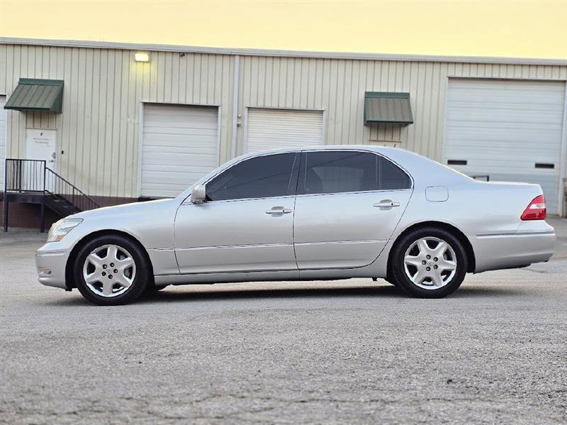 2004 Lexus LS 430