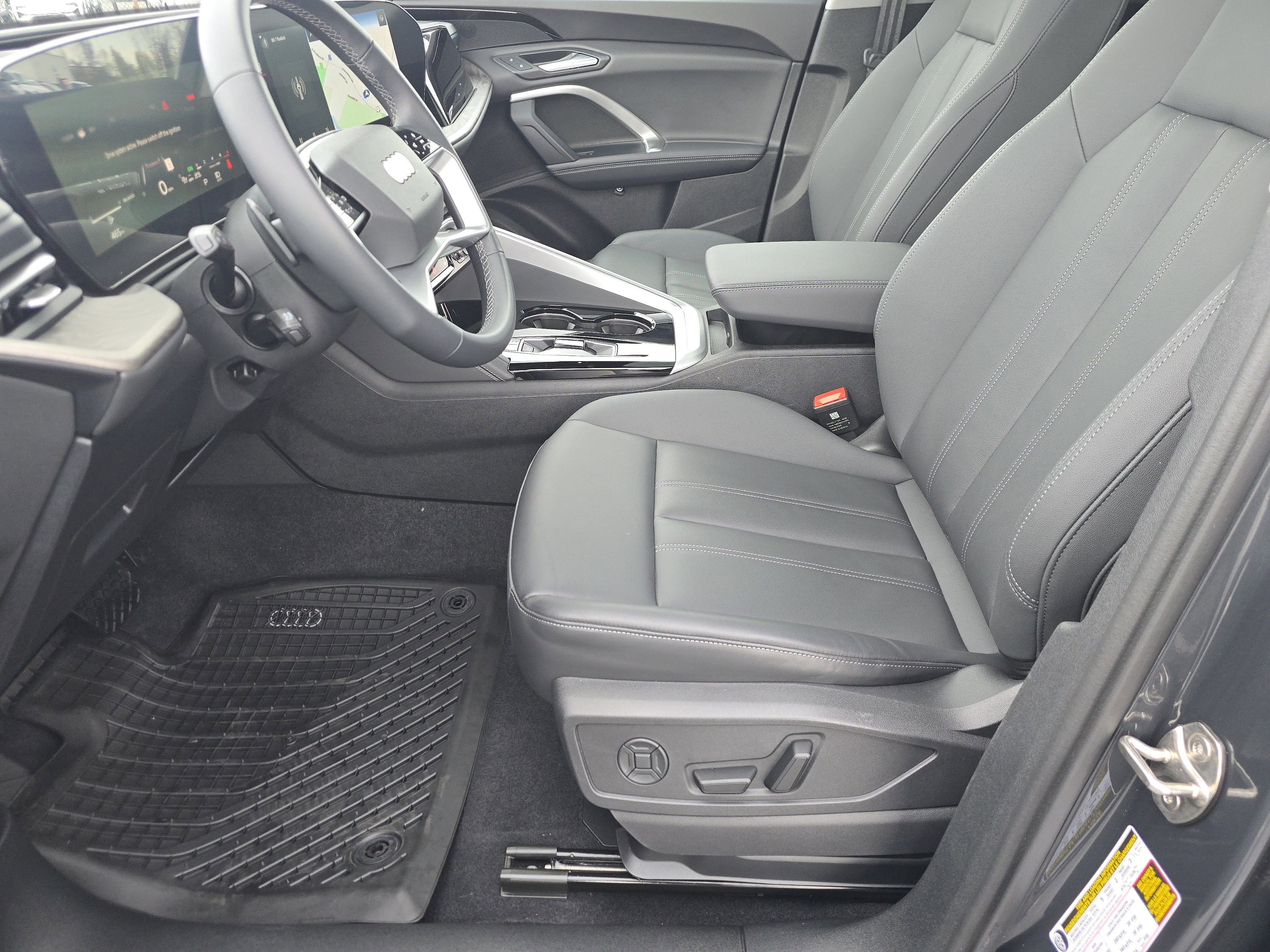 2025 Audi Q5 Premium