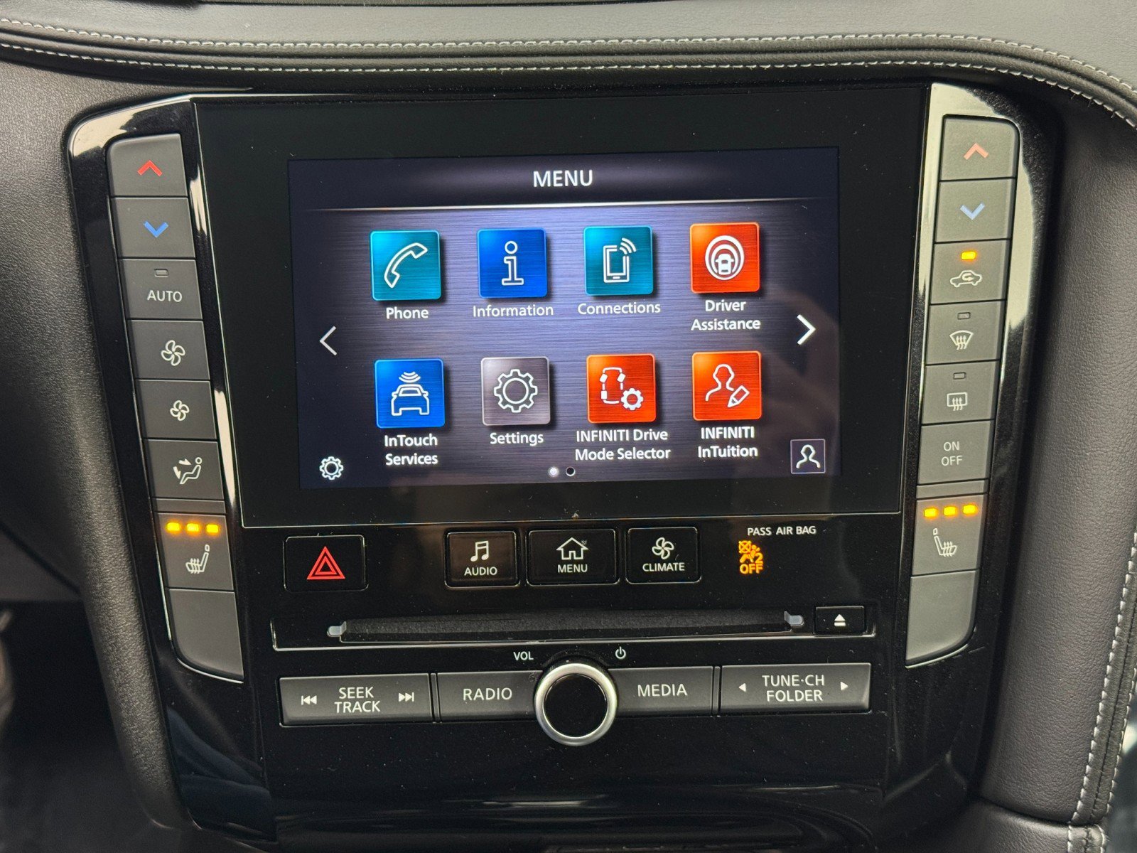 2024 INFINITI Qx50 Luxe