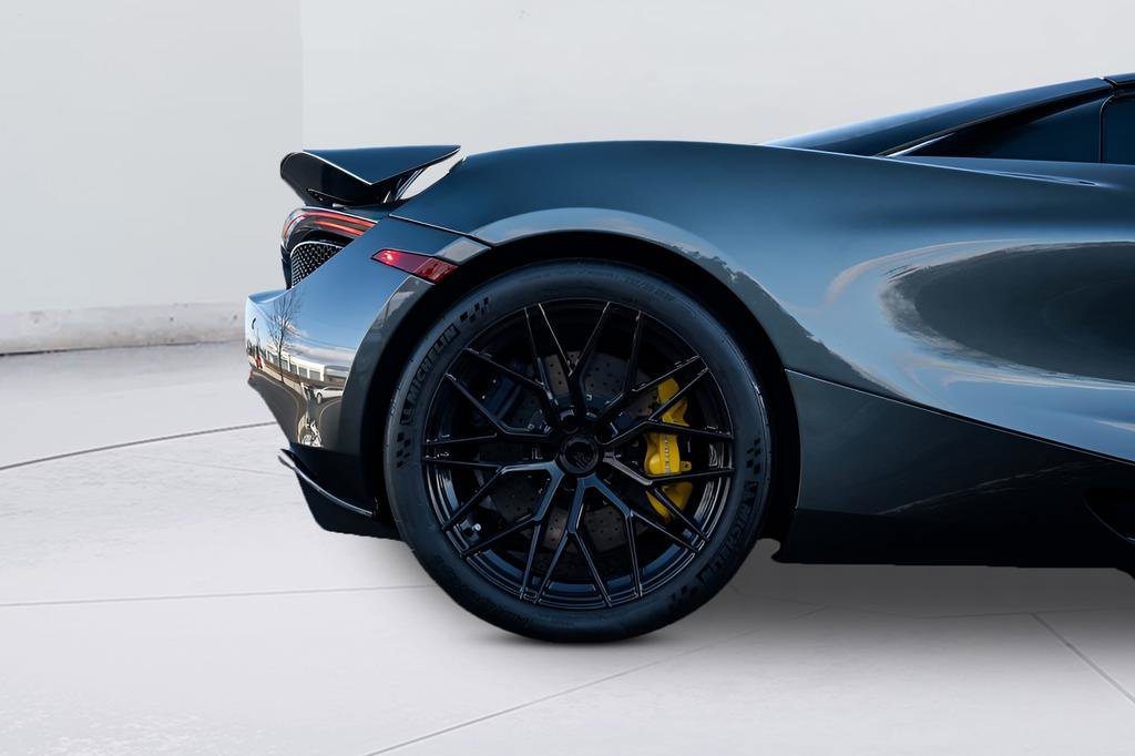 Used 2020 McLaren 720S Spider photo 26