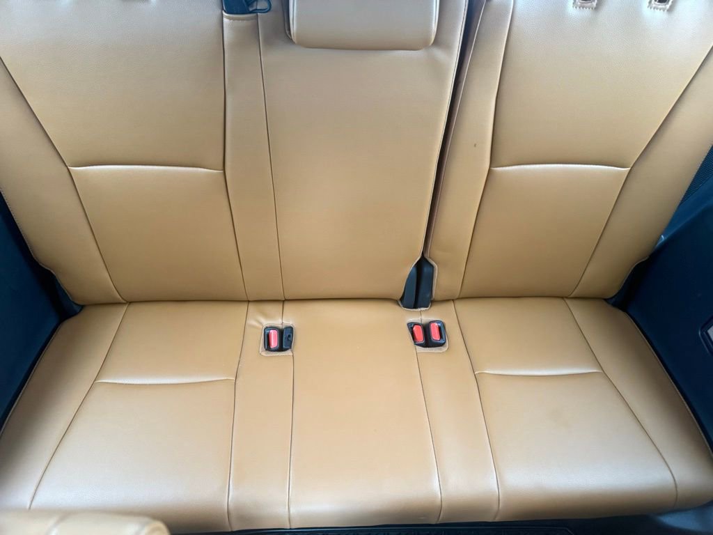 2025 Toyota Highlander Platinum