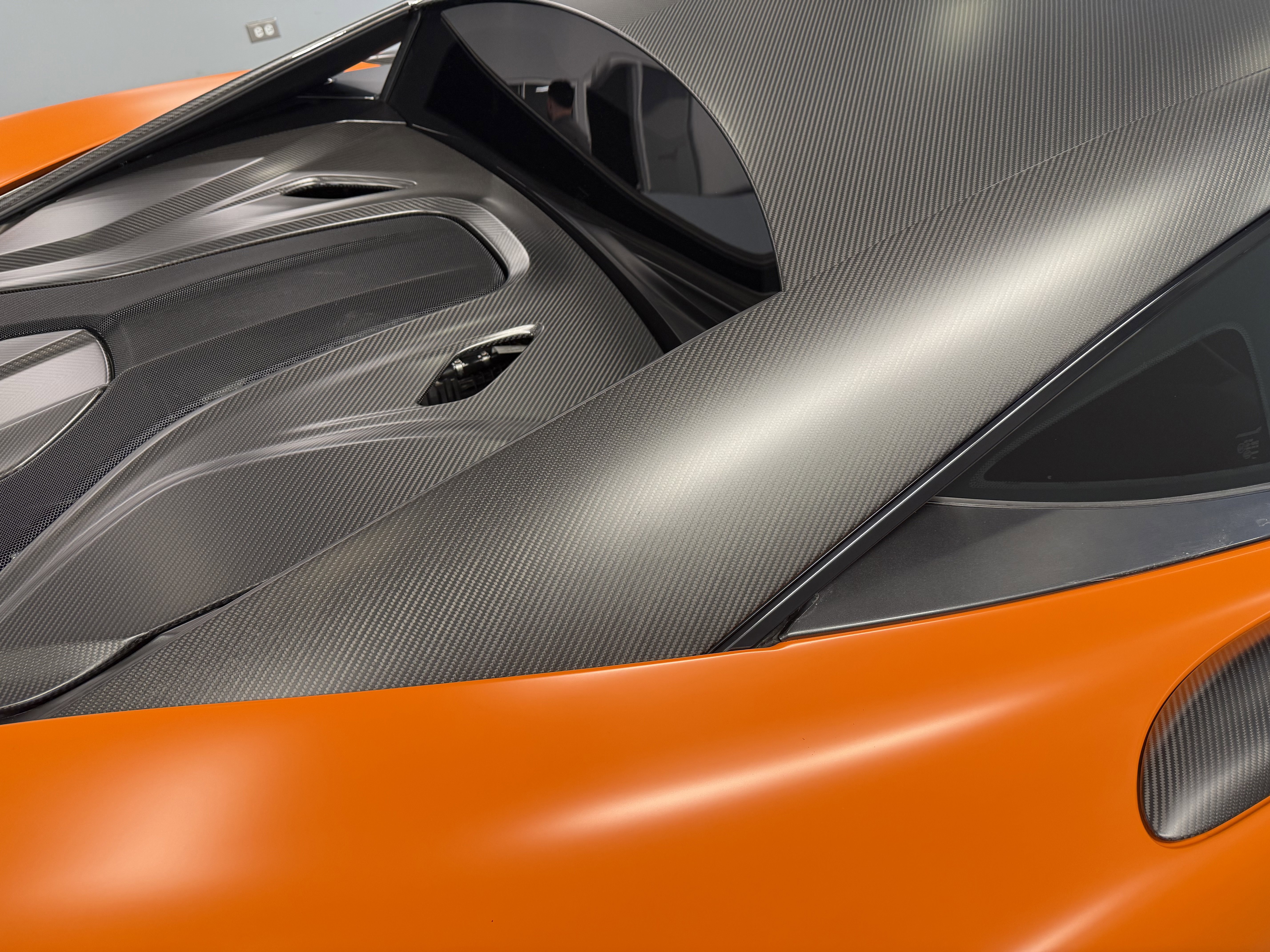 Used 2019 McLaren 600LT photo 12