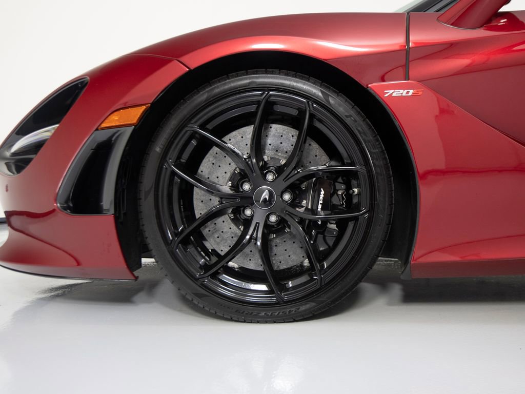Used 2022 McLaren 720S Luxury photo 10