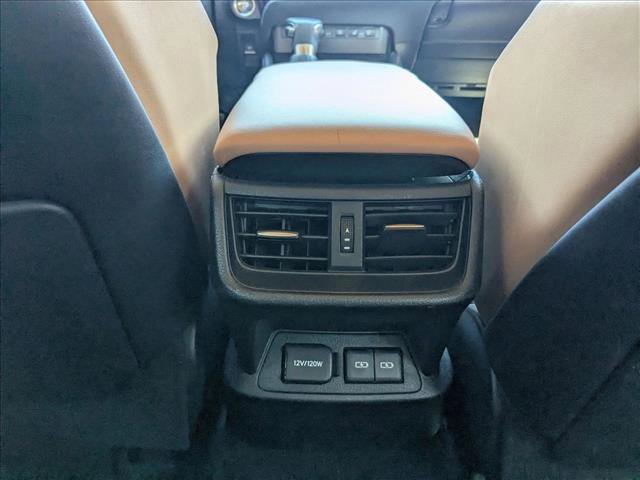 2023 Lexus ES 300h Ultra Luxury