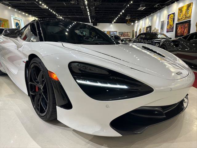 Used 2020 McLaren 720S Luxury photo 4