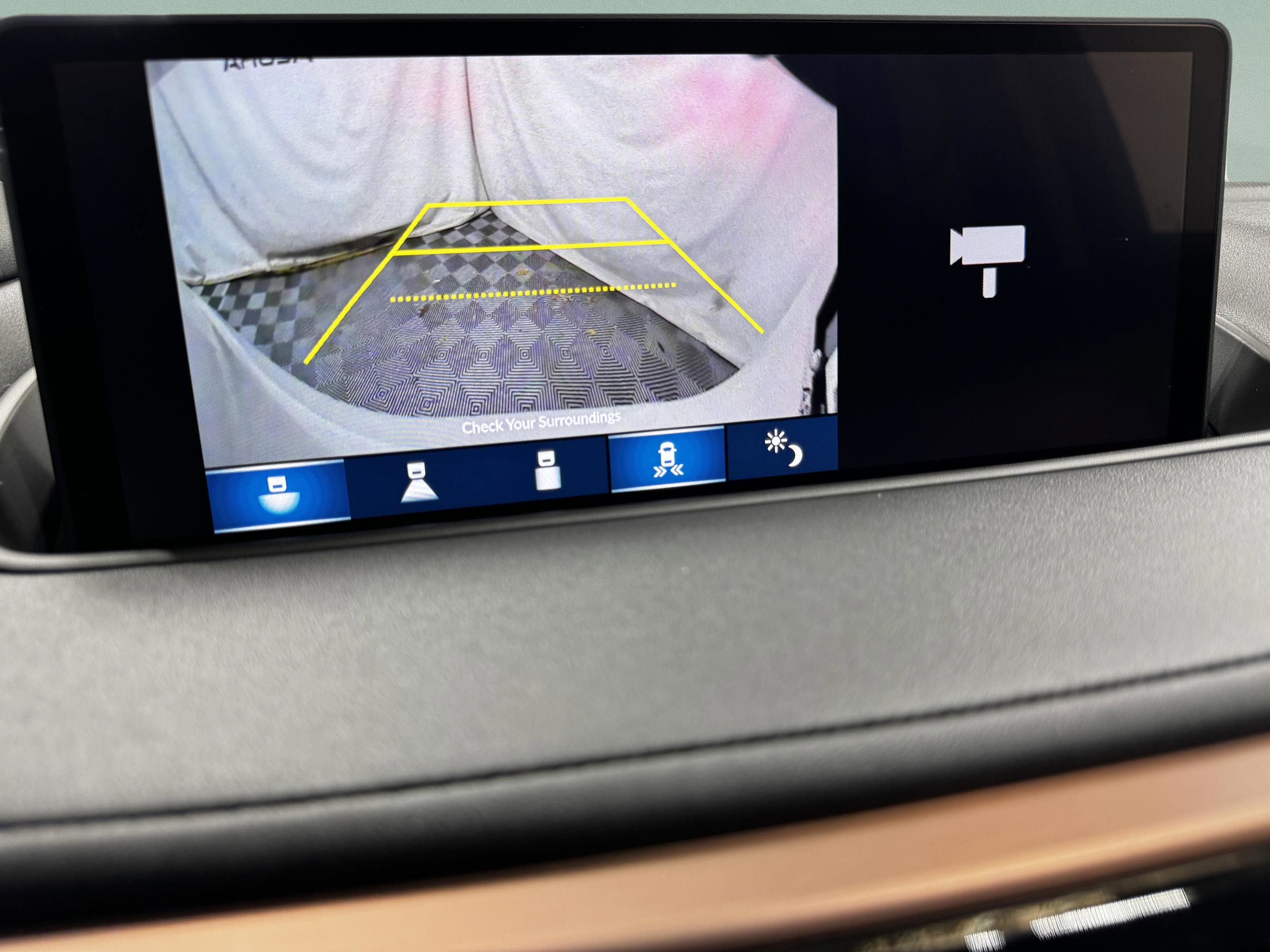 2023 Acura MDX FWD w/ Technology Package