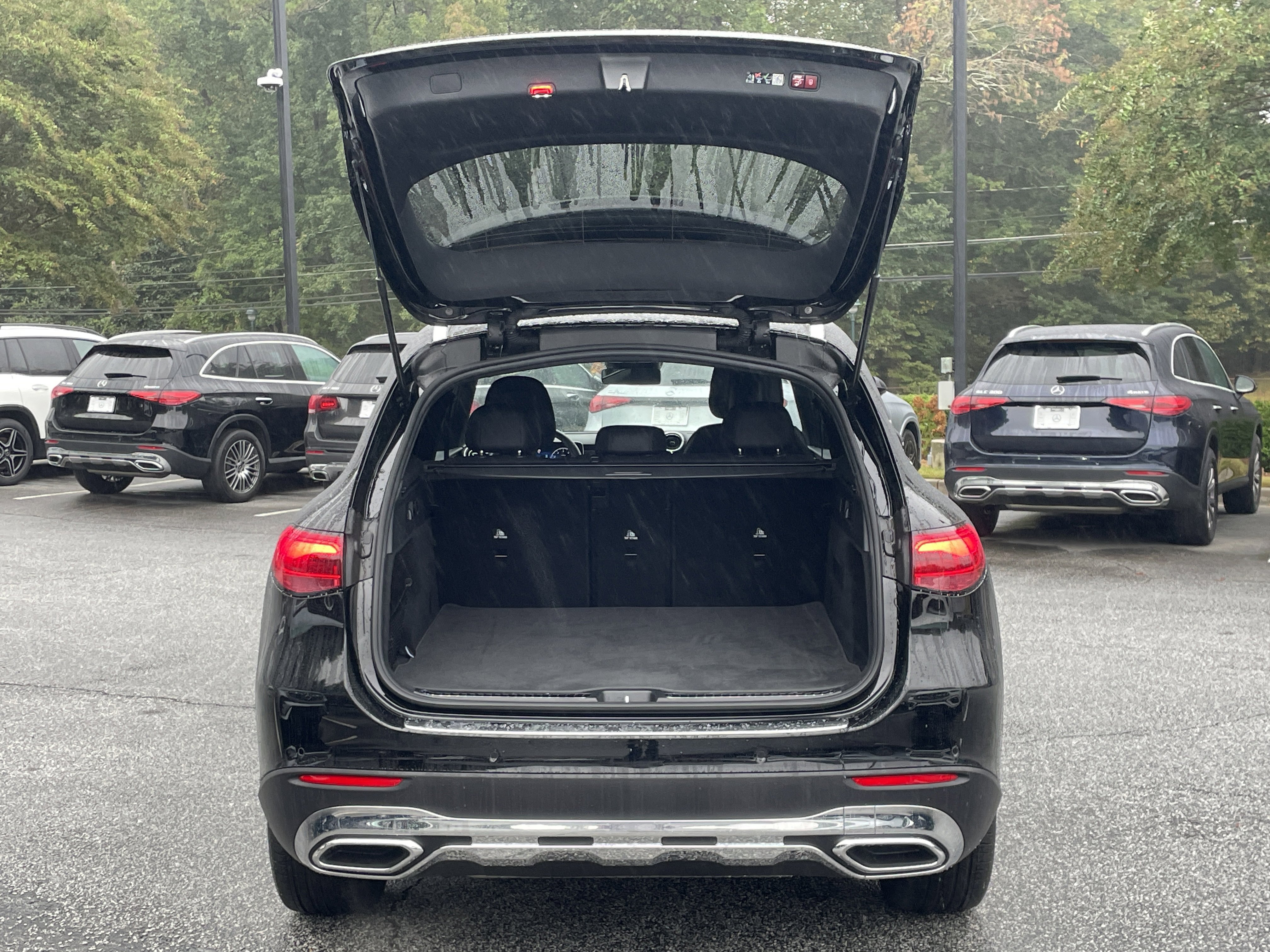 2025 Mercedes-Benz GLC 300 4MATIC